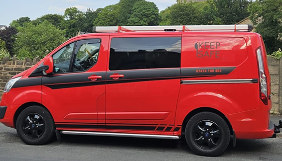 emergency-banner-fist-image